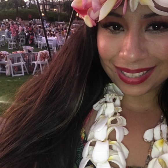 Meet your Posher, Kayla - Picture 8 of 8